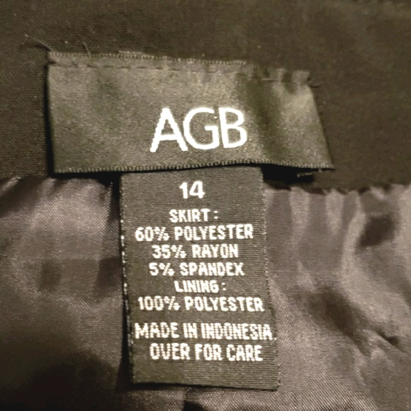 AGB BLACK 4-PANEL SKIRT KICK PLEAT BOTTOM SZ 14 - Picture 7 of 8